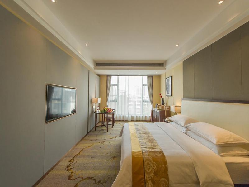 Vienna International Hotel Diecai Wanda High Speed ​​Rail Station Гуейлин Екстериор снимка
